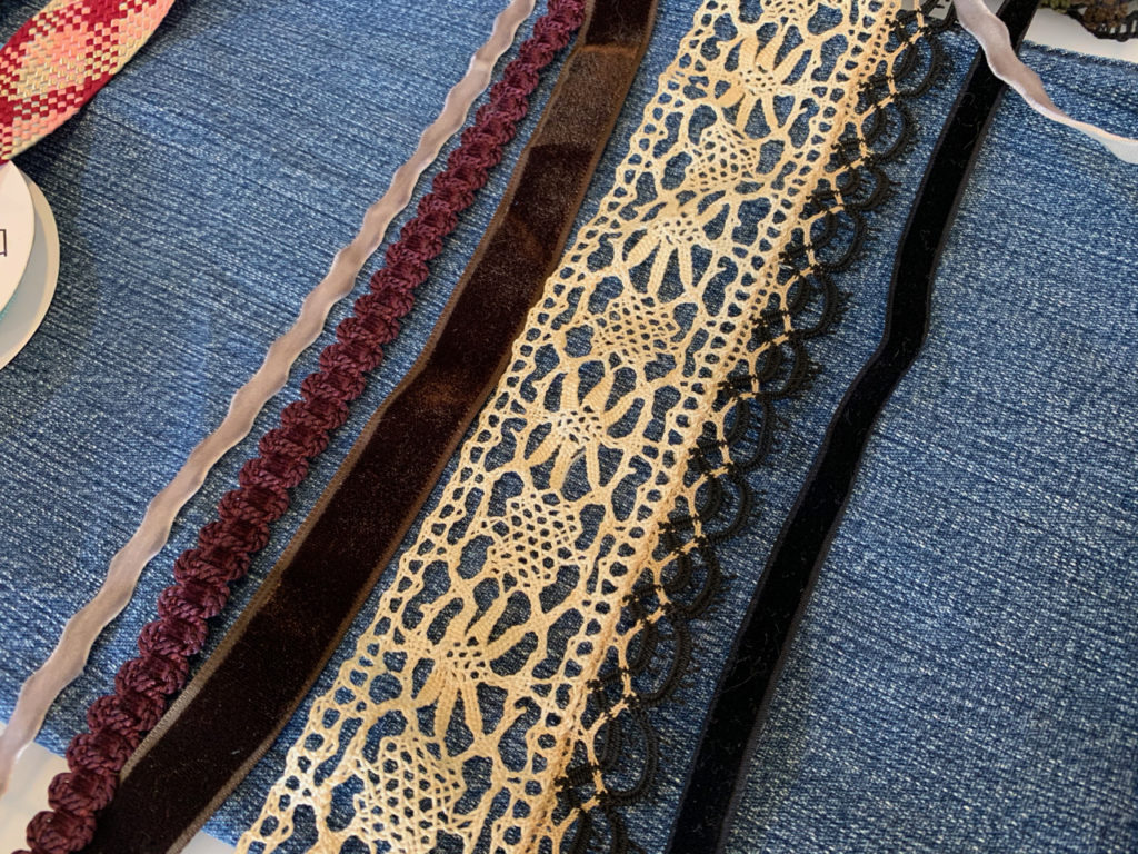 vintage lace and ribbon jean cuffs project